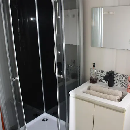 Villa Complete Neuve, Piscine Privee Et Billard
